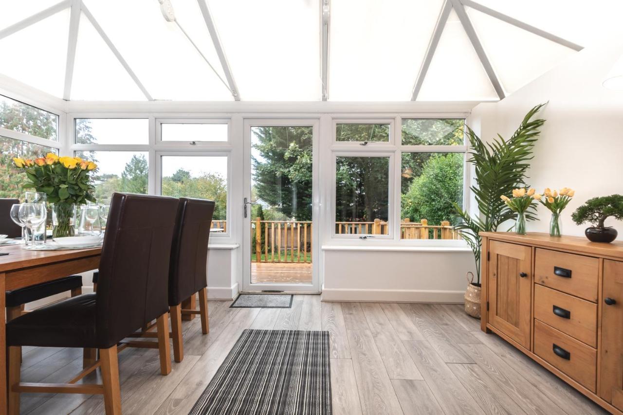 Accessible 3-Bedroom Bungalow With Patio +Driveway Southampton Eksteriør bilde