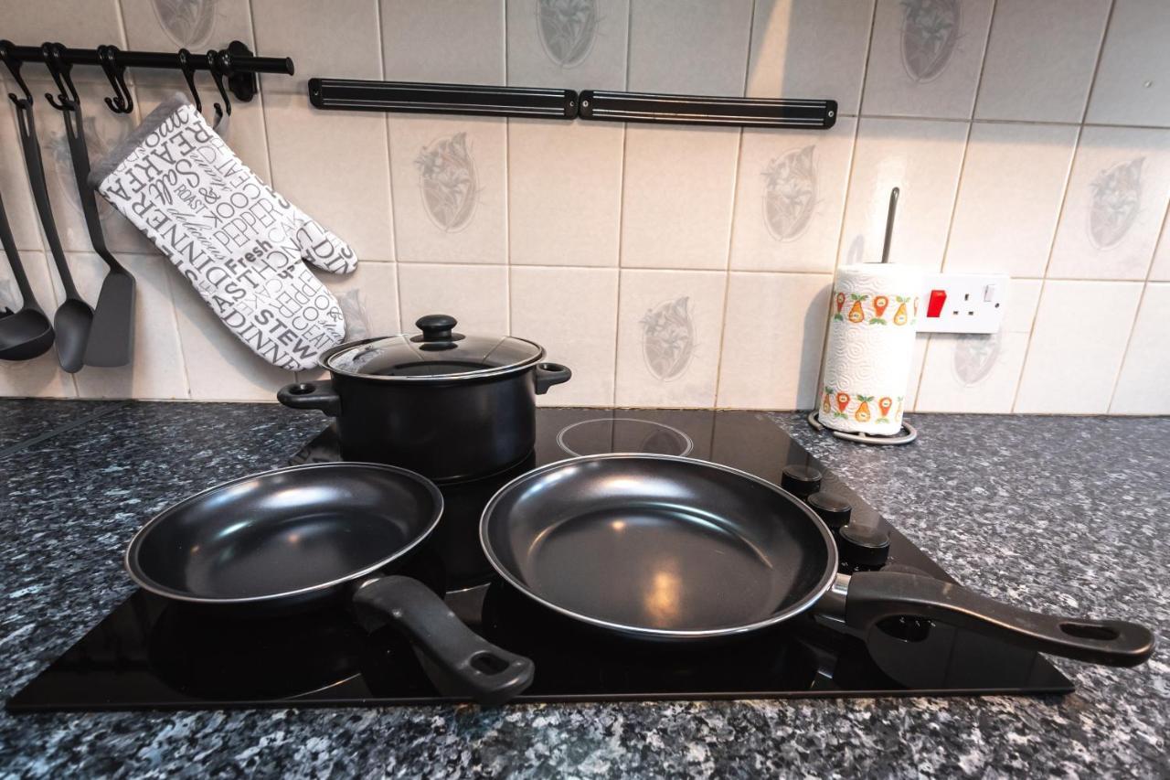 Accessible 3-Bedroom Bungalow With Patio +Driveway Southampton Eksteriør bilde